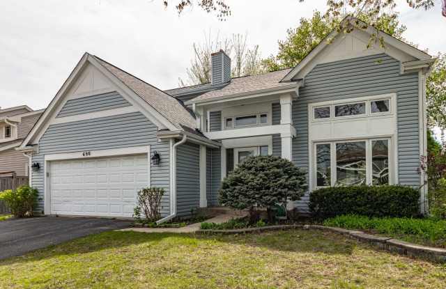 690 Greenview Lane photos photos