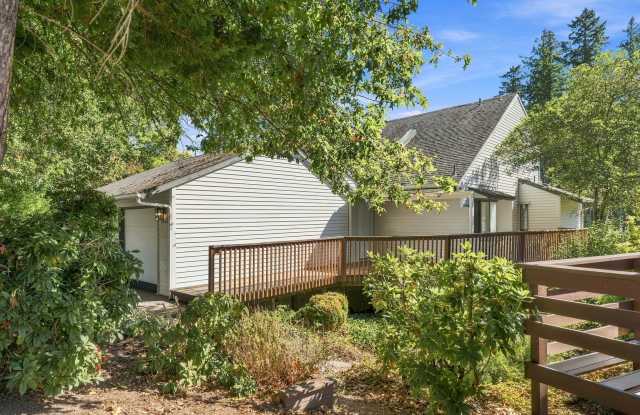3 Bedroom Near Beaverton Town Square photos photos