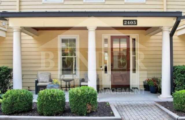 BEAUTIFUL EXECUTIVE TOWNHOME FOR RENT photos photos