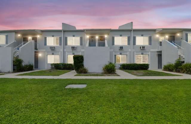 4127 Dolphin Drive - 1 Gallery 3