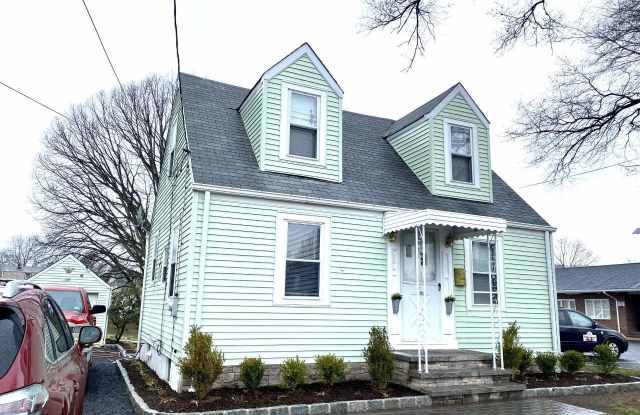 864 WHITEHORSE MERCERVILLE Road photos photos