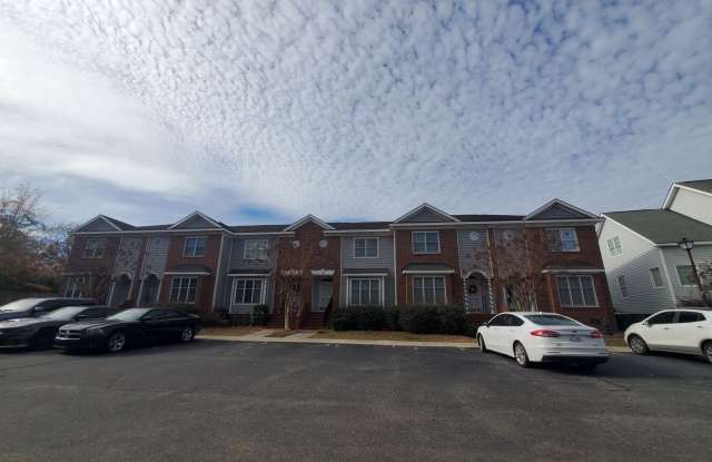 4890 Independence Dr, Unit 5 ~ S&W Townhouse Gallery 4