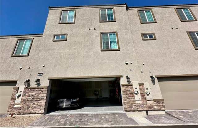 5681 Steampunk Street - 1#13 Gallery 1