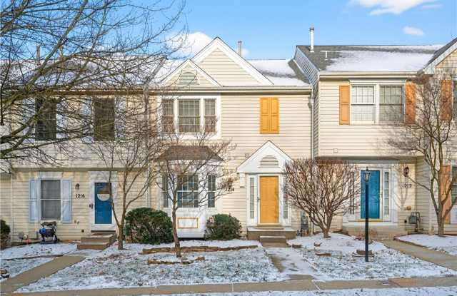 1214 Meadowbrook photos photos