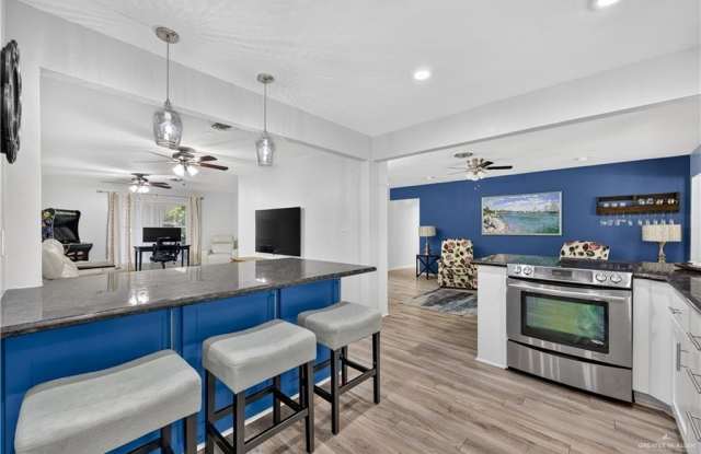 505 W Esperanza Avenue Gallery 4