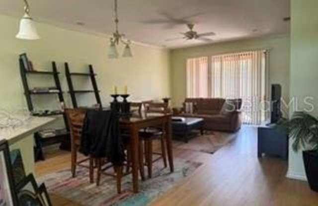 147 SHELL FALLS Drive Gallery 4