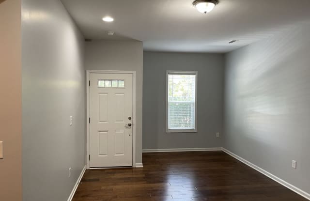 6305 Yates Mill Pond Road photos photos