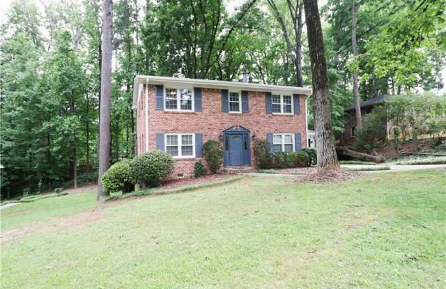 1721 Clairmont Way NE photos photos
