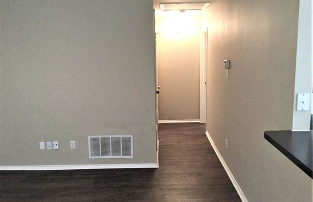 8912 Chisholm Trail Gallery 2