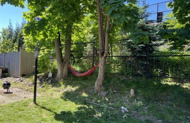 14 Hazelwood St. Gallery 2