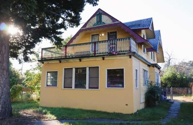 2708 E Sinto Ave - 2708 East Sinto Avenue, Spokane, WA 99202