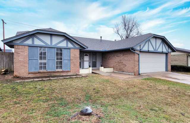 Available Now! Discover the perfect home in the heart of Yukon!  ***$250 OFF FIRST FULL MONTH'S RENT WITH A 12 MONTH LEASE OR $500 OFF FIRST FULL MONTH'S RENT WITH A 24 MONTH LEASE!!*** Gallery 3