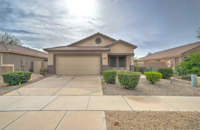 AVAILABLE NOW IN ESTRELLA MOUNTAIN RANCH!!! Gallery 3