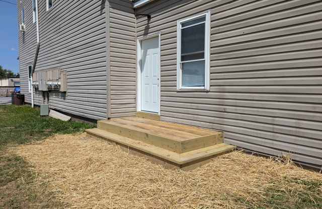 260 North Commerce Avenue - 115 photos photos