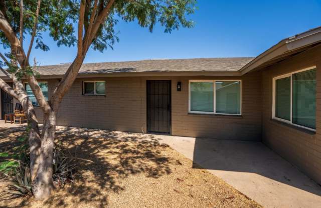 4423 N 23rd Avenue photos photos