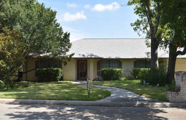 Beautiful Hilltop Home in Harker Heights! Views take your breath away! photos photos