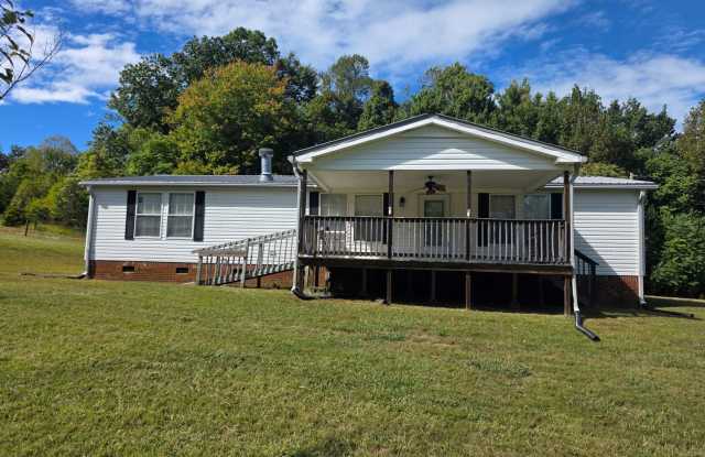 3 Bed, 2 Bath Double‑Wide – Peaceful Country Living in Claudeville, VA Gallery 3