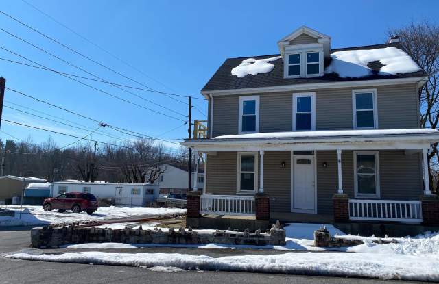 100 MIDDLE SPRING AVENUE photos photos