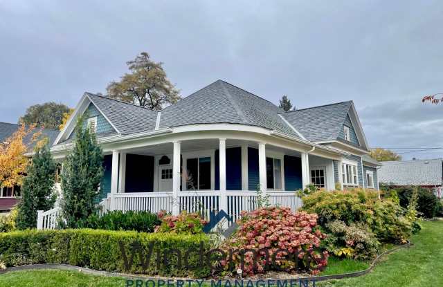 527 E Sumach St - Wrap Around Porch, Walk to Whitman College and Downtown Walla Walla - 527 East Sumach Street, Walla Walla, WA 99362