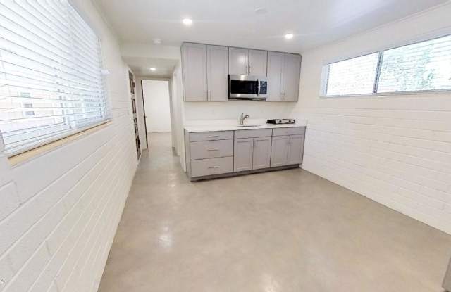 2542 E Halcyon Road Gallery 4