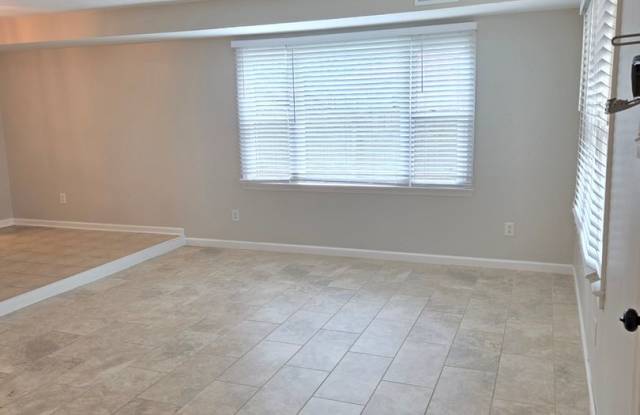 Beautifful 4 bedroom single family house in the Salem Lakes area of VA Beach Gallery 3
