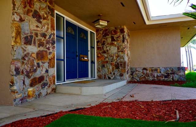 5527 Dorothy Drive Gallery 2