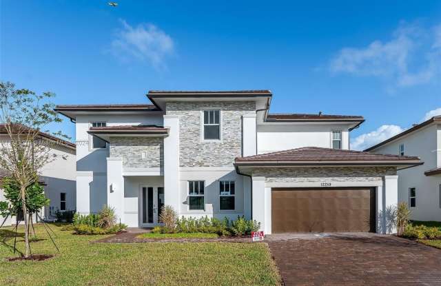 12259 SW 43rd St photos photos