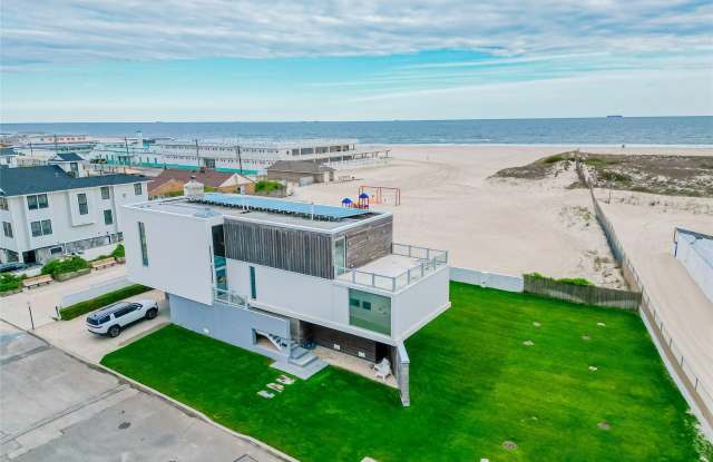 2139 Pacific Boulevard photos photos