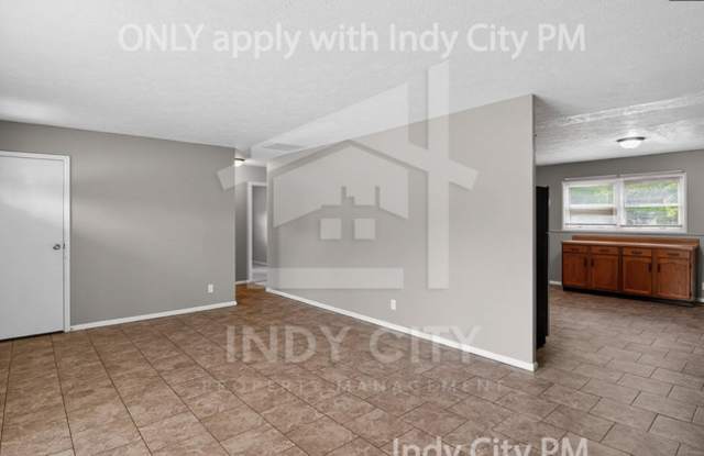 3928 Delmont Drive Gallery 4