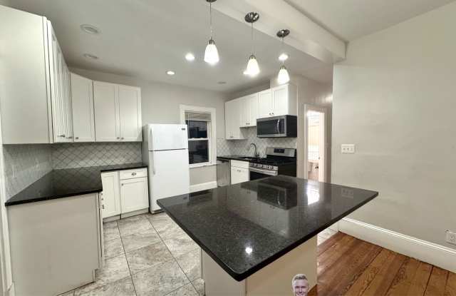 544 Trapelo Road - 544 Trapelo Road, Belmont, MA 02478