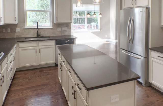8301 E Arizona Place Gallery 4