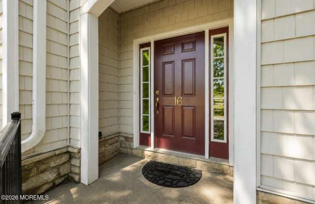 16 Jensen Court Gallery 2
