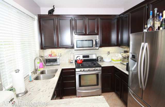195 Cherrybrook Ln Gallery 3