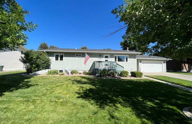 Beautiful 4 bed 3 bath home! photos photos