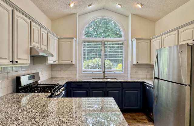 310 Paoli Trce Gallery 4