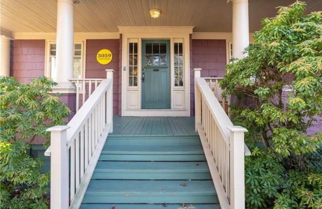 3059 Pawtucket Avenue - 3059 Pawtucket Avenue, East Providence, RI 02915