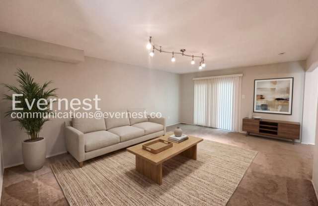 252 Glandore Drive Gallery 3