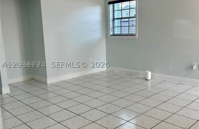 19436 NW 53rd Pl Gallery 4