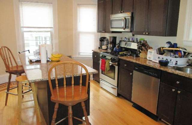 Renovated 5 Bed in Brighton – Central Air – W/D in Unit – 9/1 Move-In photos photos