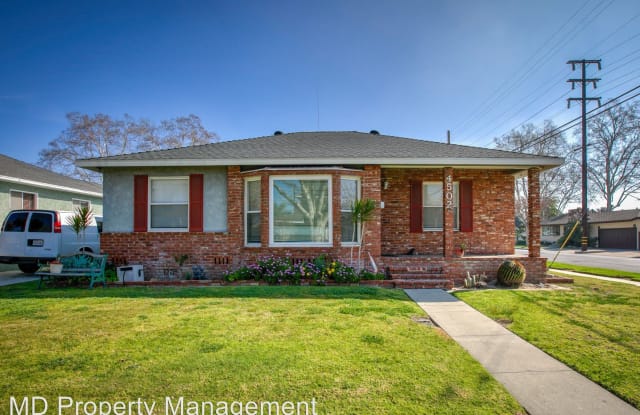 4502 Petaluma Ave. - 4502 Petaluma Avenue, Lakewood, CA 90713