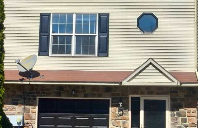 7271 Adams Court Gallery 1