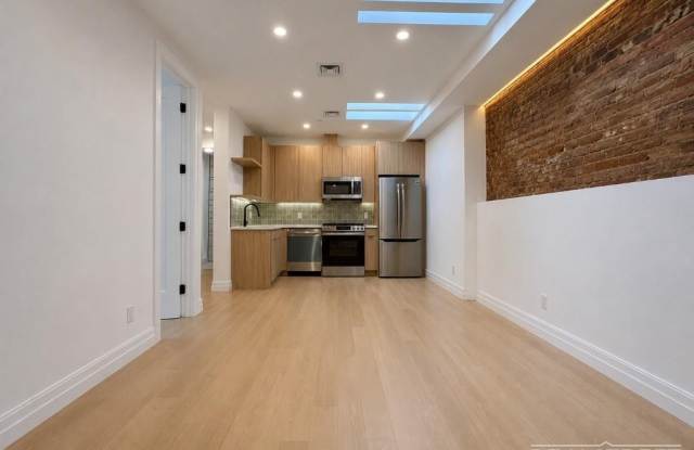 95 Ralph Avenue Gallery 4