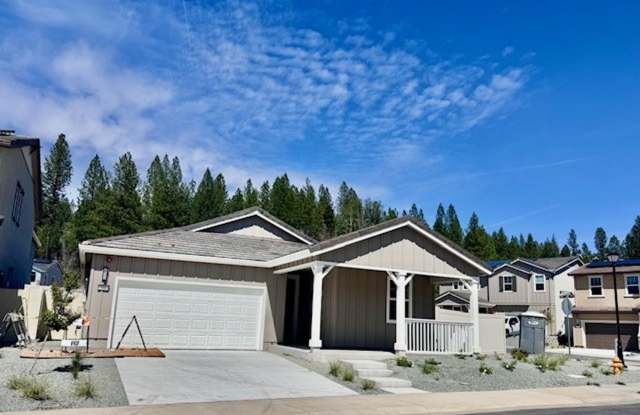 Lovely, spacious and brand new construction at the new Loma Rica Ranch photos photos