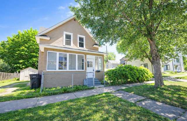 5 Bed house Near Concordia photos photos 5 Bed house Near Concordia photos photos