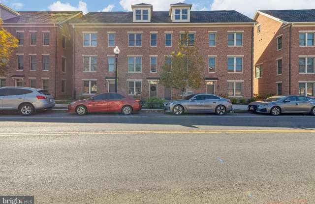 935 SYCAMORE Drive SE photos photos