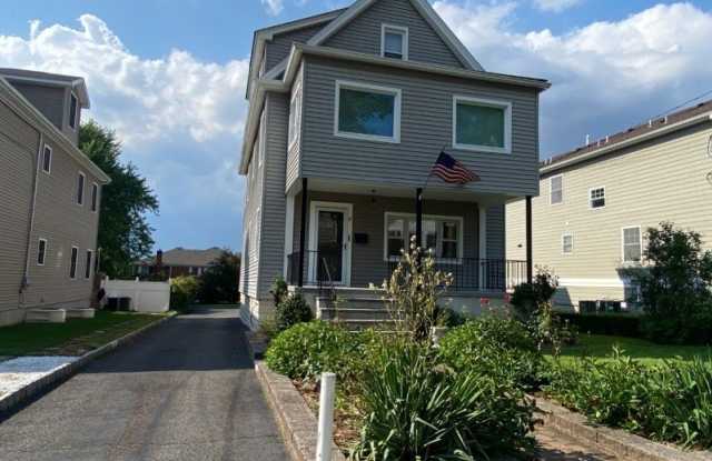 11 Lafayette Ave photos photos
