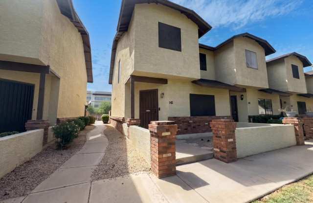170 E GUADALUPE Road Gallery 4