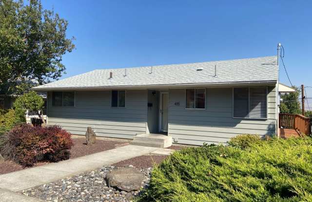 2 Bedroom | 1 Bathroom Home in The Dalles, OR photos photos
