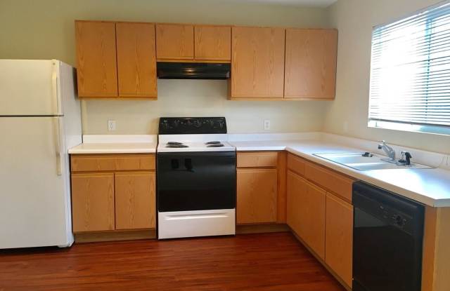 3521 Warren Farm Court Gallery 2