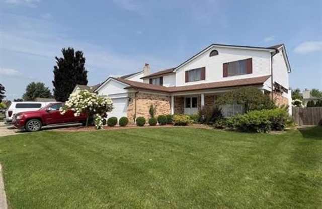 47064 Sarnus Drive photos photos